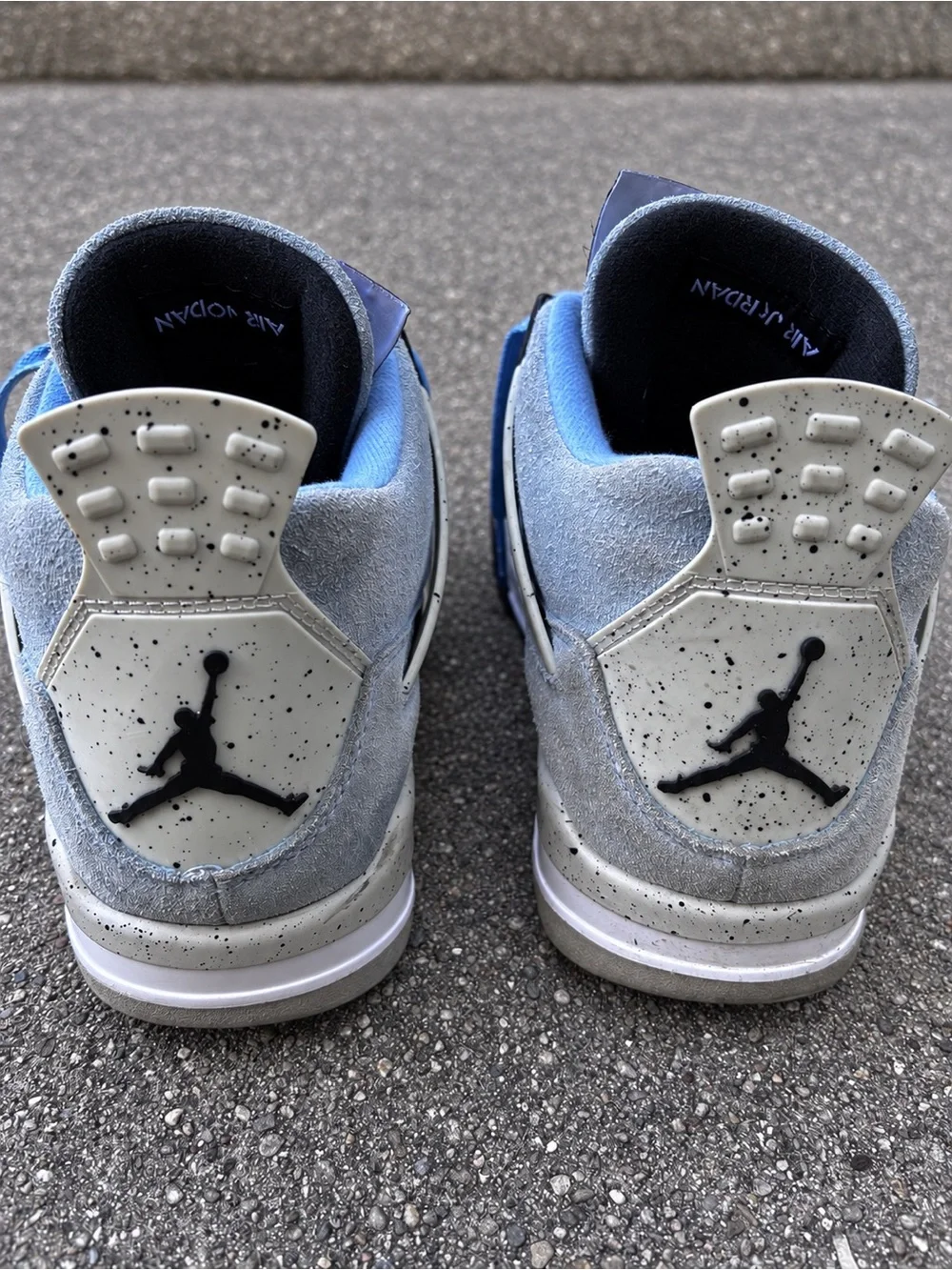 Air Jordan 4 Retro University Blue UNC Cement Suede Men Size 9 CT8527-400